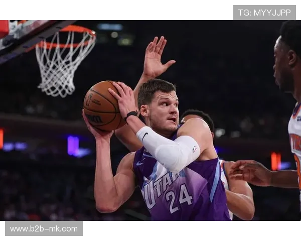 科利尔8助攻串联爵士，马尔卡宁35分难敌老鹰火力