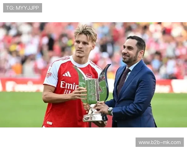 阿森纳3-1客胜国米，拉亚扑救关键，哲凯赖什破门锁定胜局